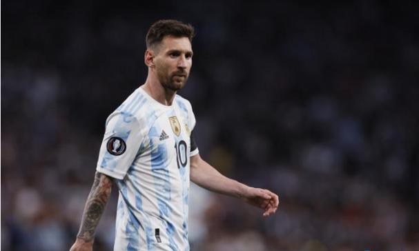 C罗遗憾出局，本泽马破门领吉达联合胜利